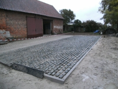 Plaatsen van kasseien